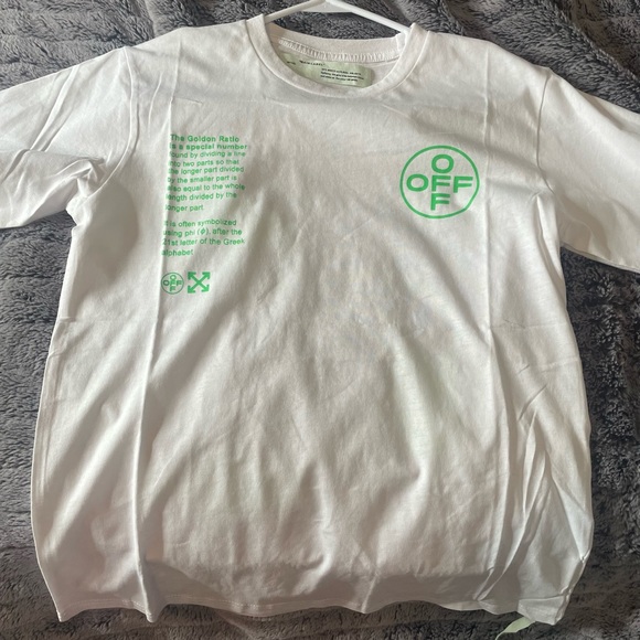 Off white shirt - Picture 1 of 4